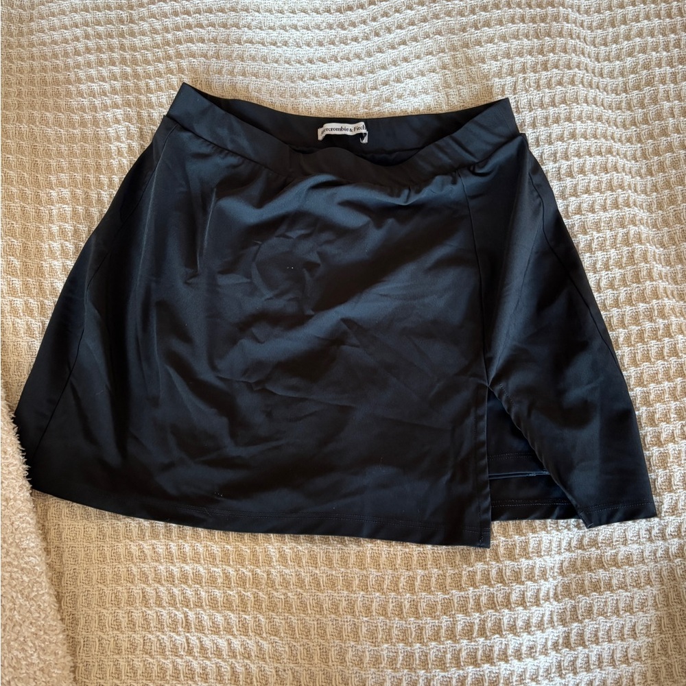 Abercrombie & Fitch Black Mini Skort